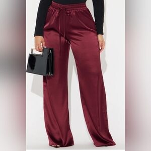 Elegant Burgundy Fashion Nova Wide-Leg Pants